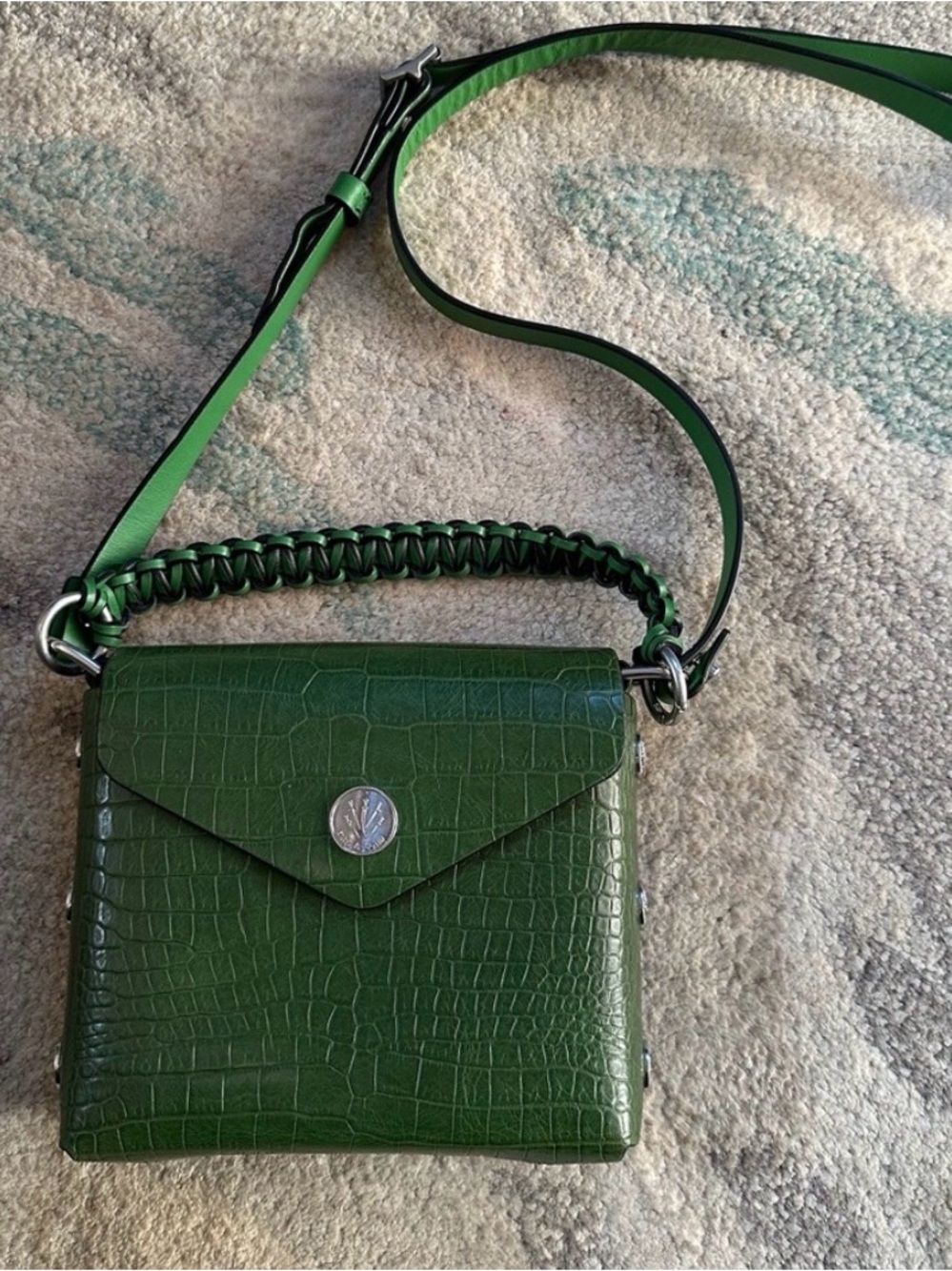rag & bone
rag & bone Micro Atlas Crossbody in Green - Picture 3 of 7
